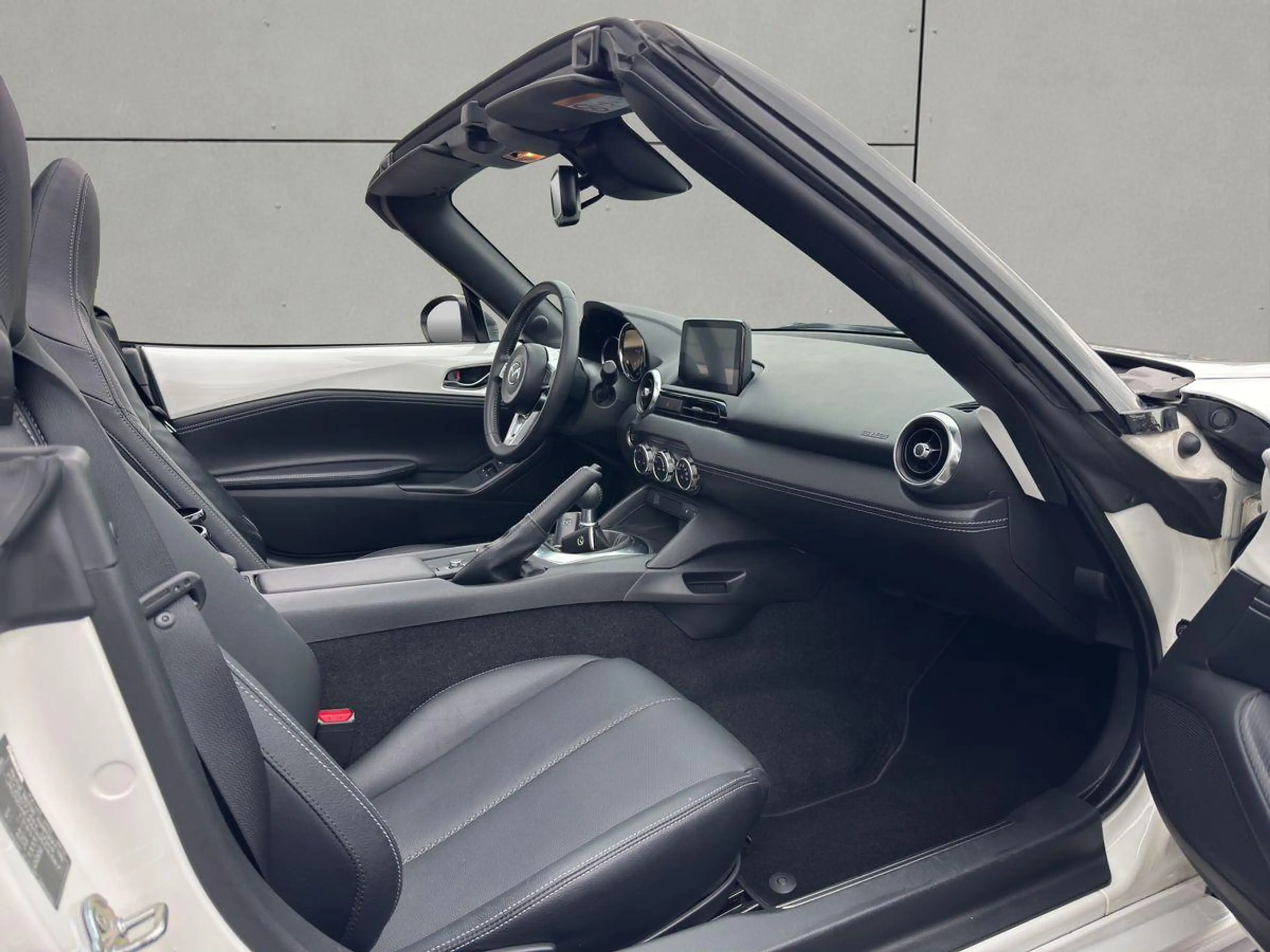 Mazda MX-5 Selection 1.5 BOSE Kamera SHZ Navi HU NEU — photo 12