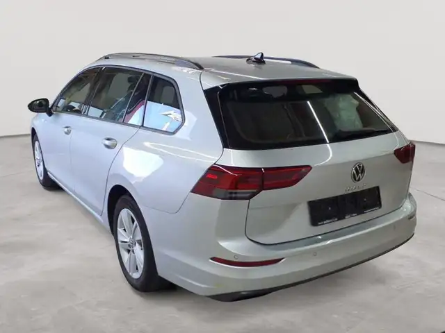 Volkswagen Golf view 5