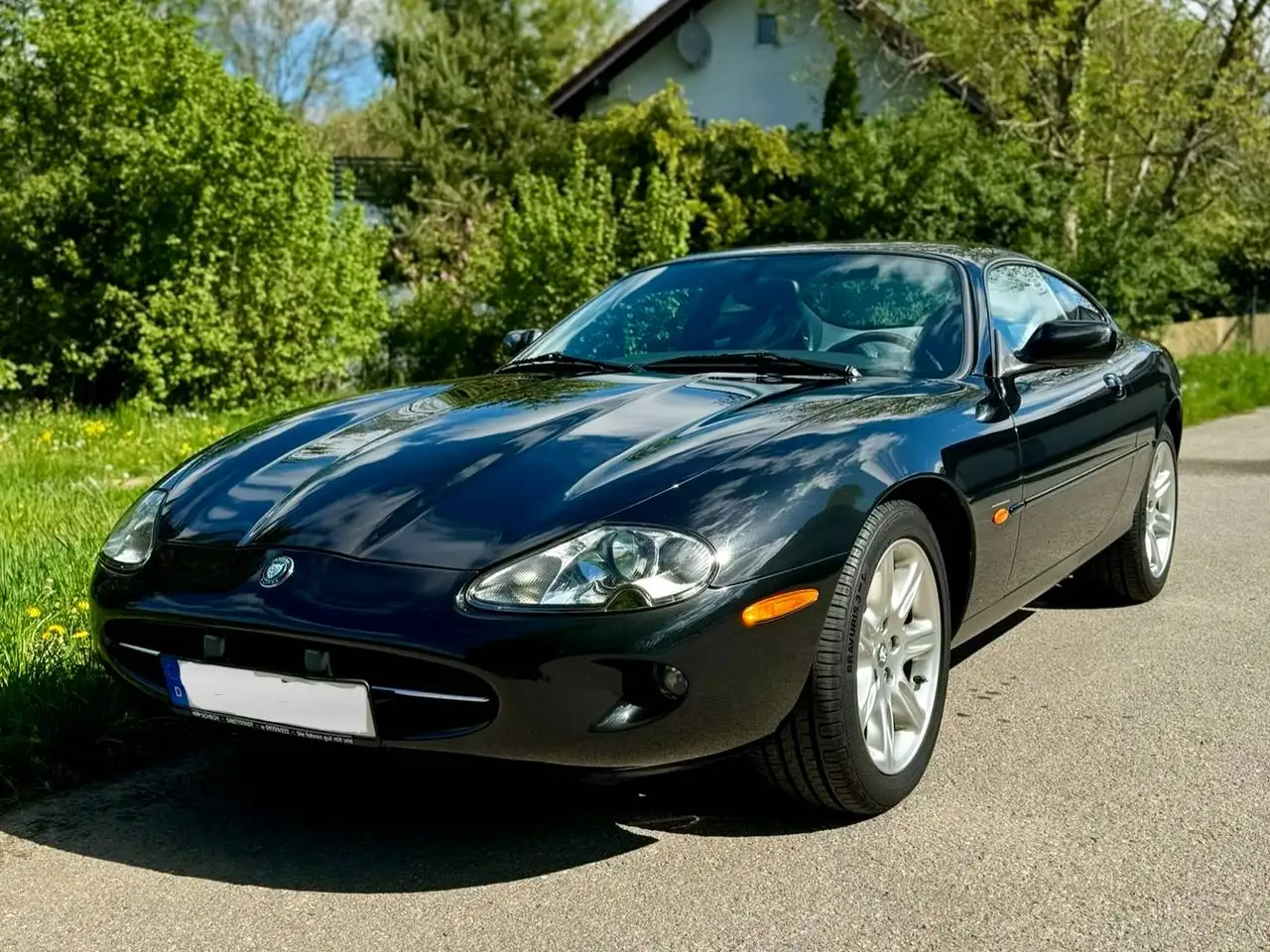 Jaguar XK8 Coupe, foto 1