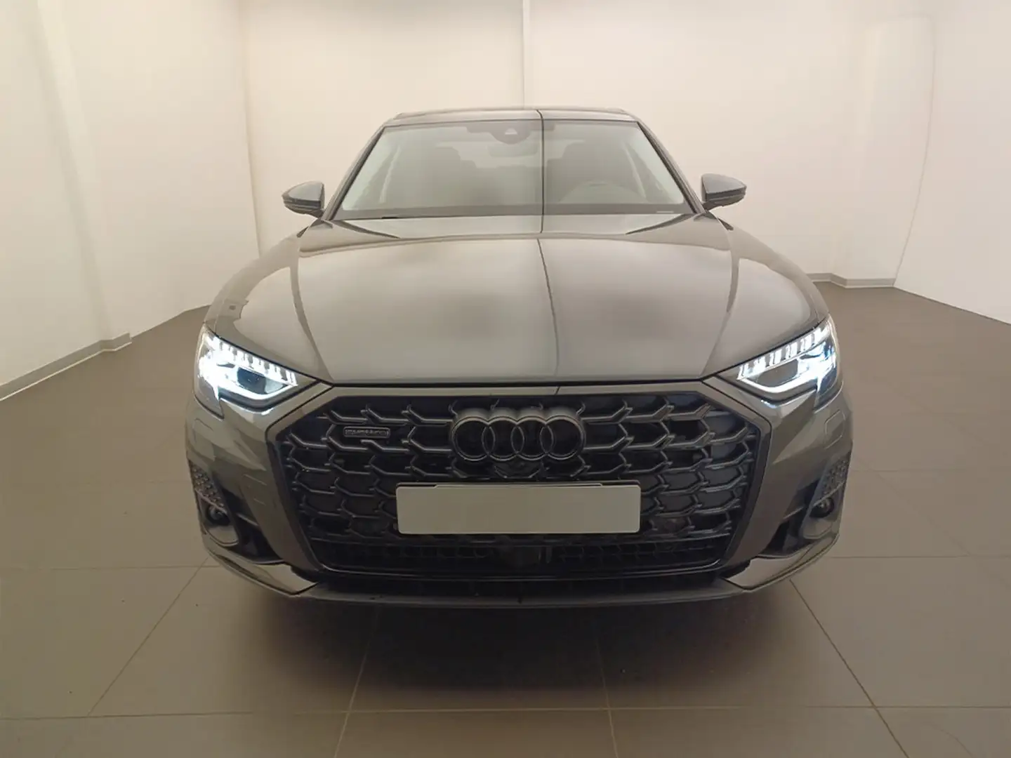 Audi A8 60 3.0 tfsi e quattro tiptronic Gri - 2