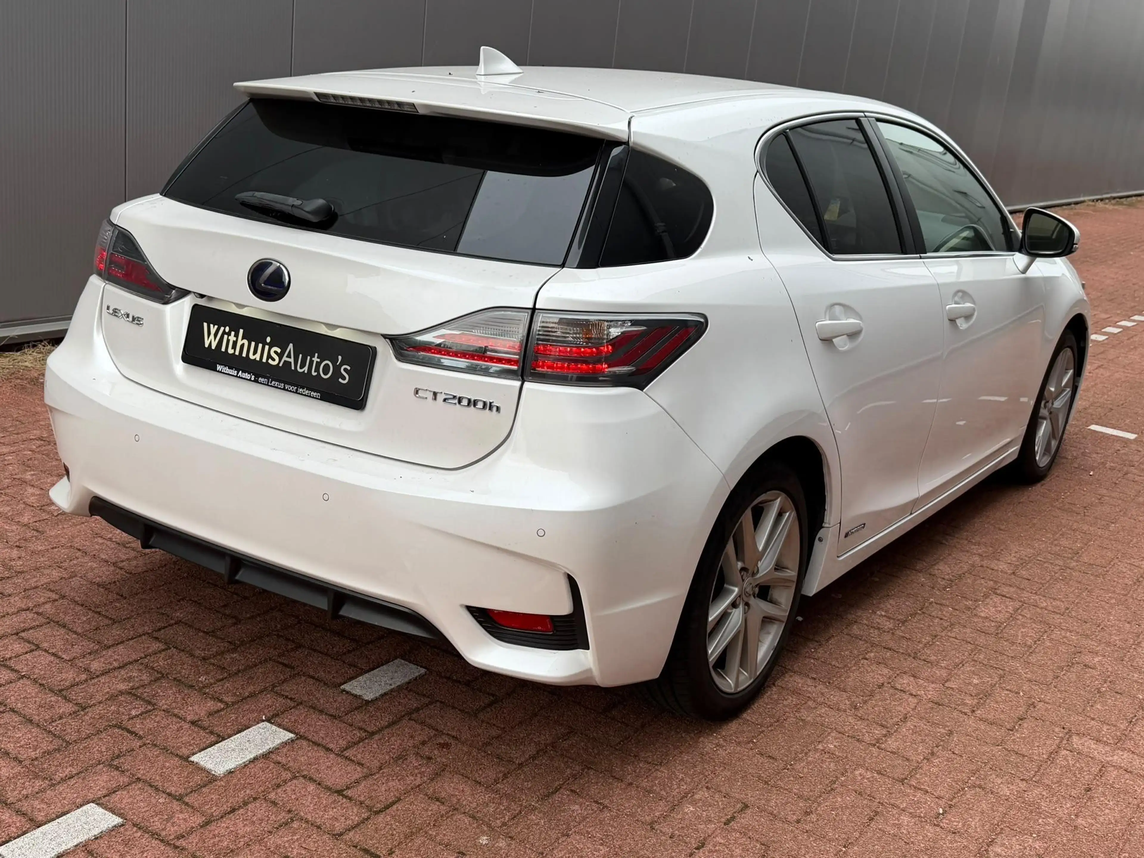 Lexus CT 200h Luxury MarkLevinson AdaptiveCruise Leder Xenon — photo 9