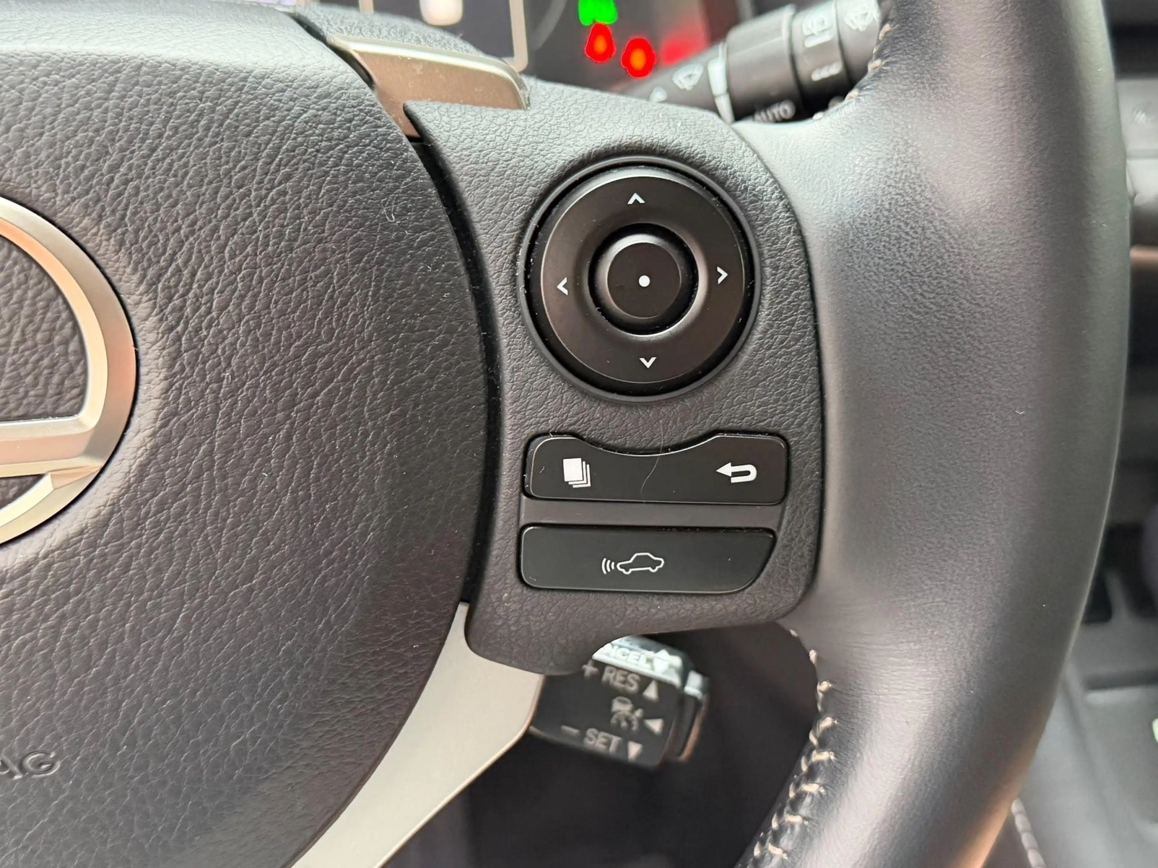 Lexus CT 200h Luxury MarkLevinson AdaptiveCruise Leder Xenon — photo 11