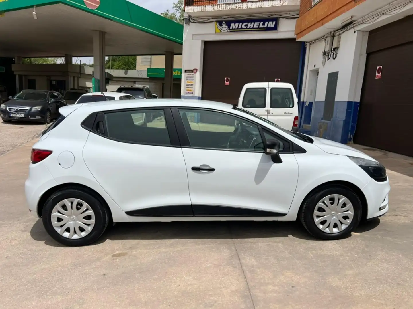Renault Clio 1.5dCi Energy Business 55kW Blanco - 2