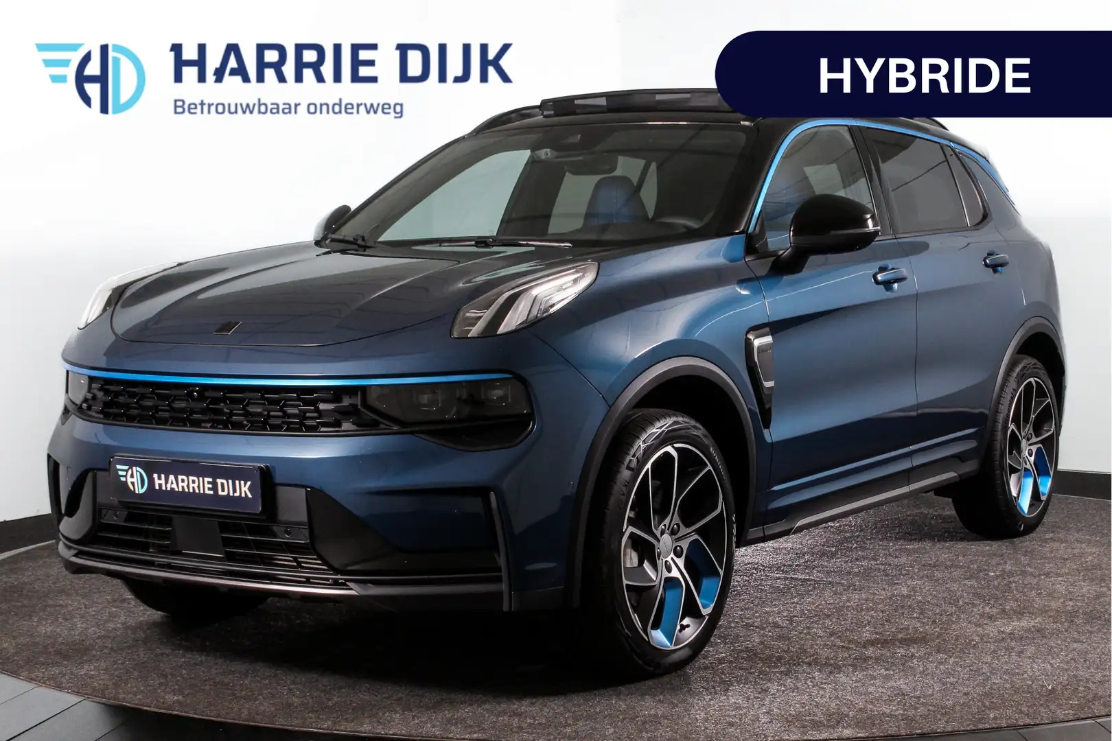 Lynk & Co 01 1.5 PHEV 261PK MY24 | Donkere hemel | 7.4 kWh Boor Albastru - 1
