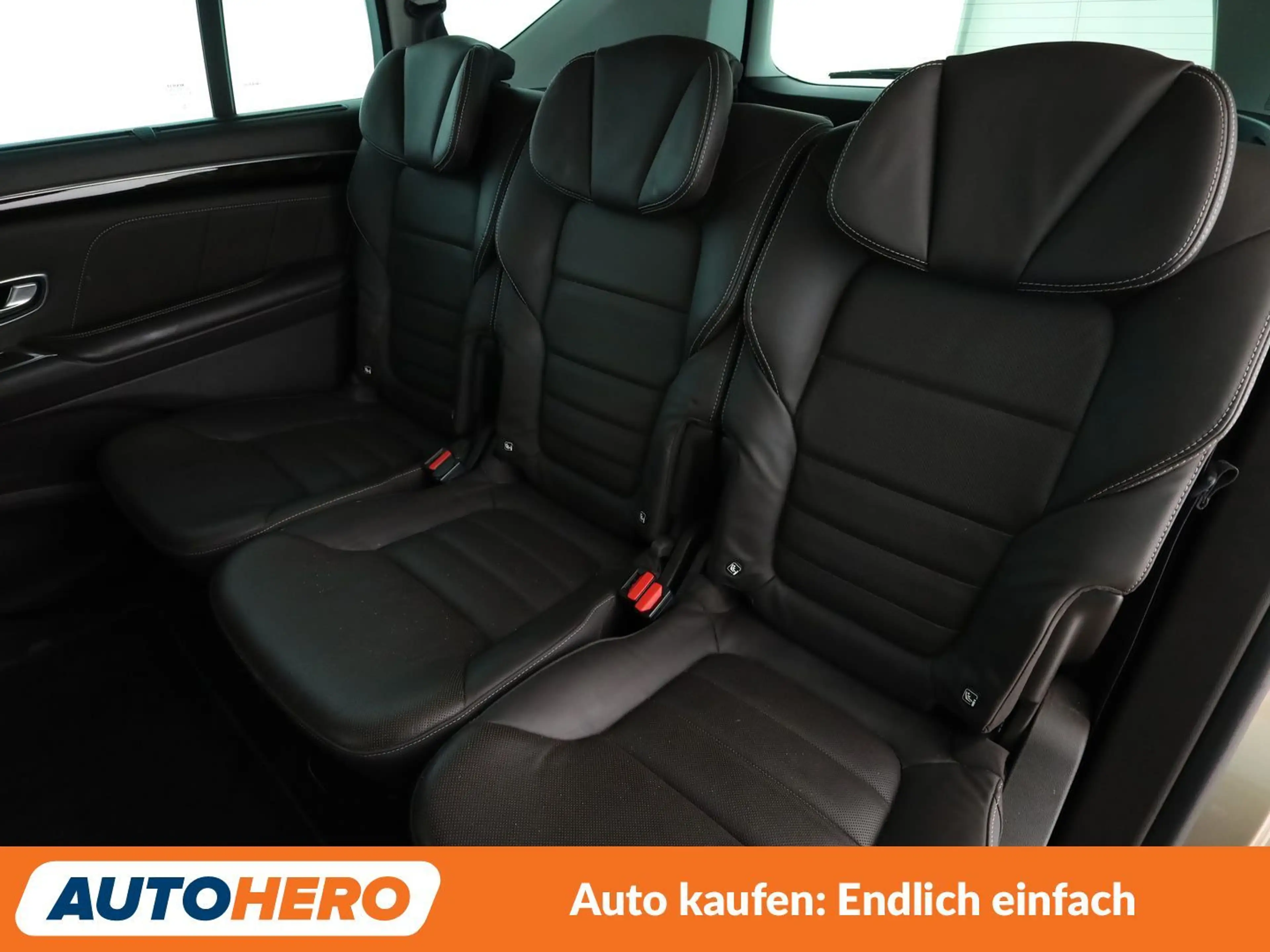 Renault Espace 1.8 TCe Initiale Paris Aut.*NAVI*LED*ACC*HEADUP* — photo 14