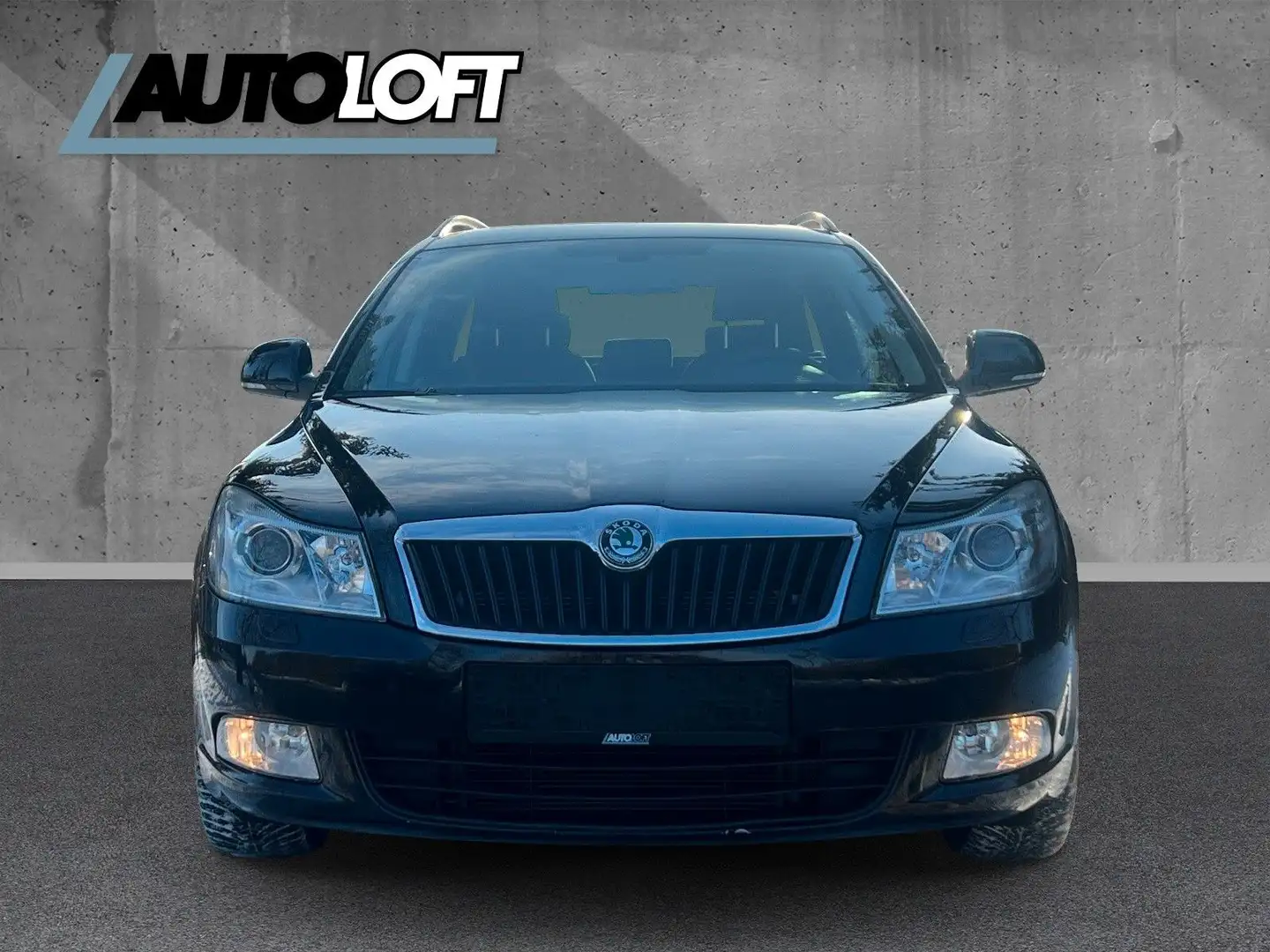 Skoda Octavia Combi Family 1.H/DSG/XENON/SHZ/SCHIEBED. Schwarz - 2
