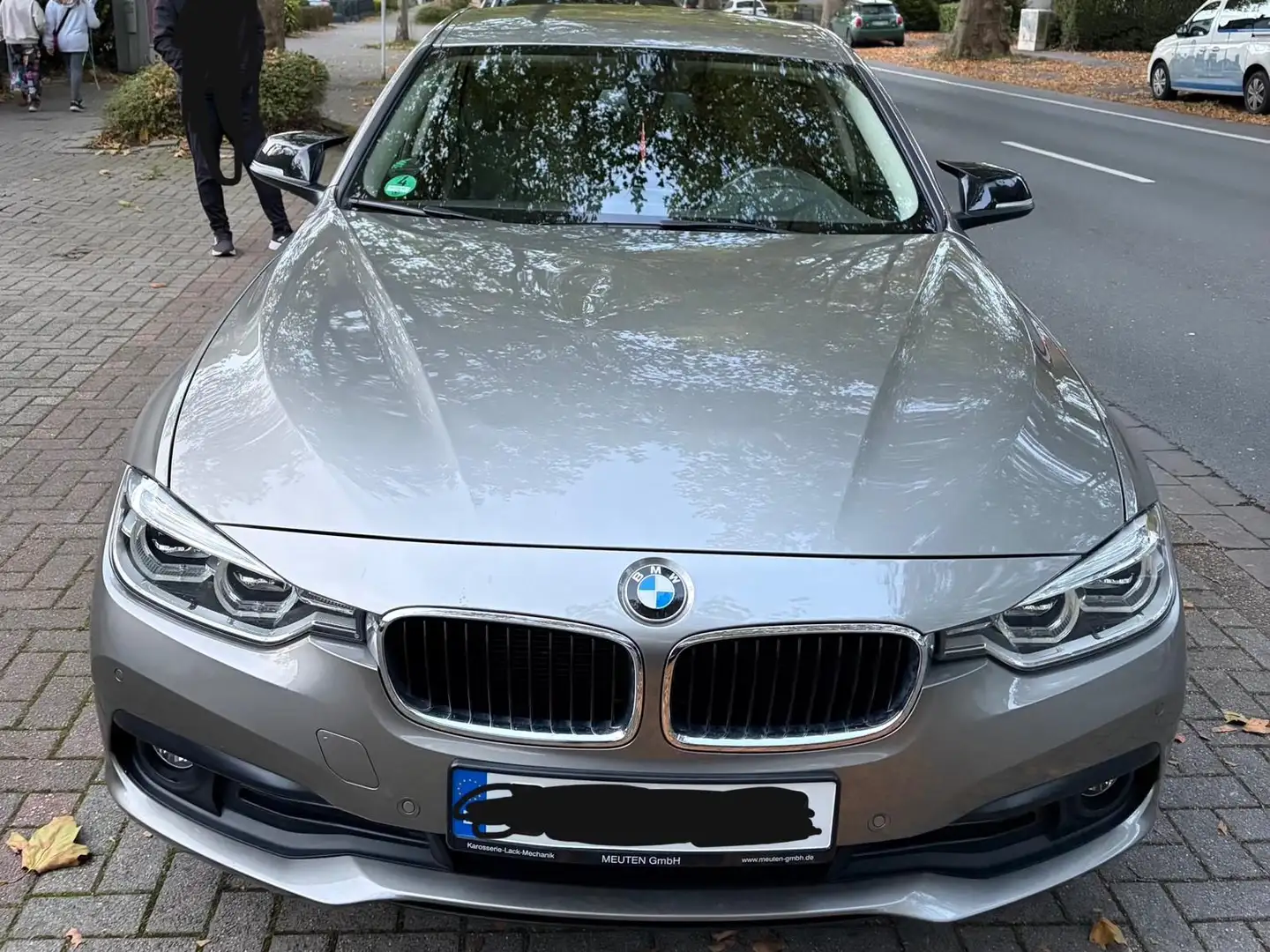 BMW 318 318d Aut. Beige - 1