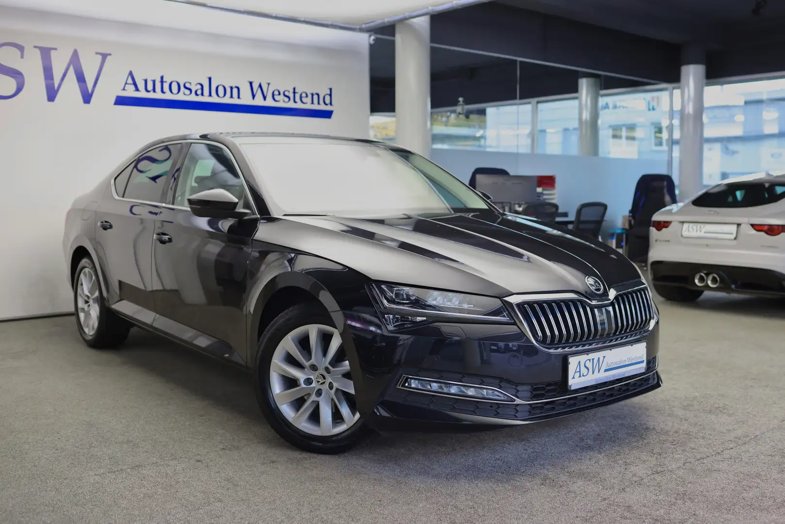 Skoda Superb LIMOUSINE 1,5 TSI STYLE VIRTUAL   NAVI Negro - 1