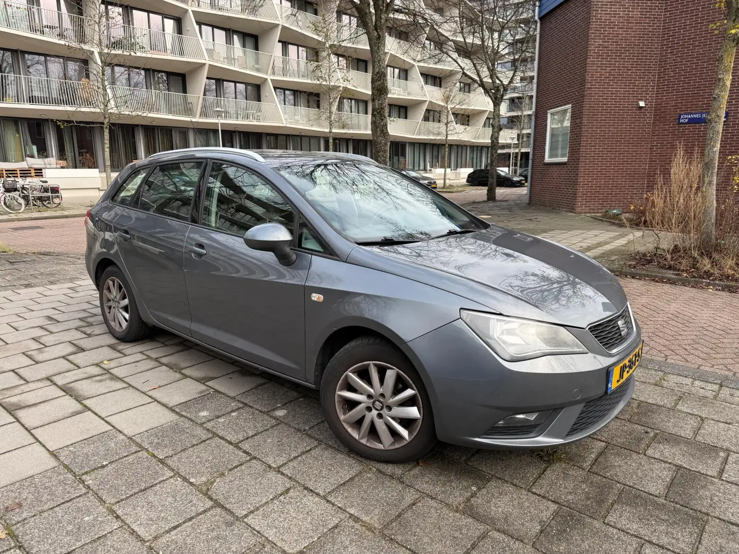 SEAT Ibiza ST 1.2 TSI Style Climate Cruise Gris - 1