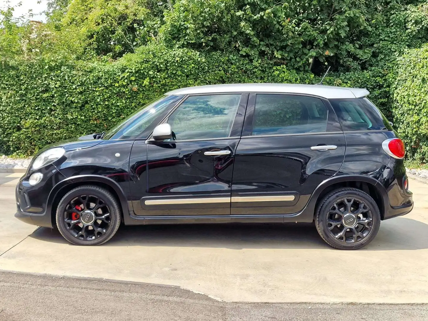 Fiat 500L 1.6 MULTIJET 105 CV  1ere MAIN  GPS REG CLIM Noir - 2