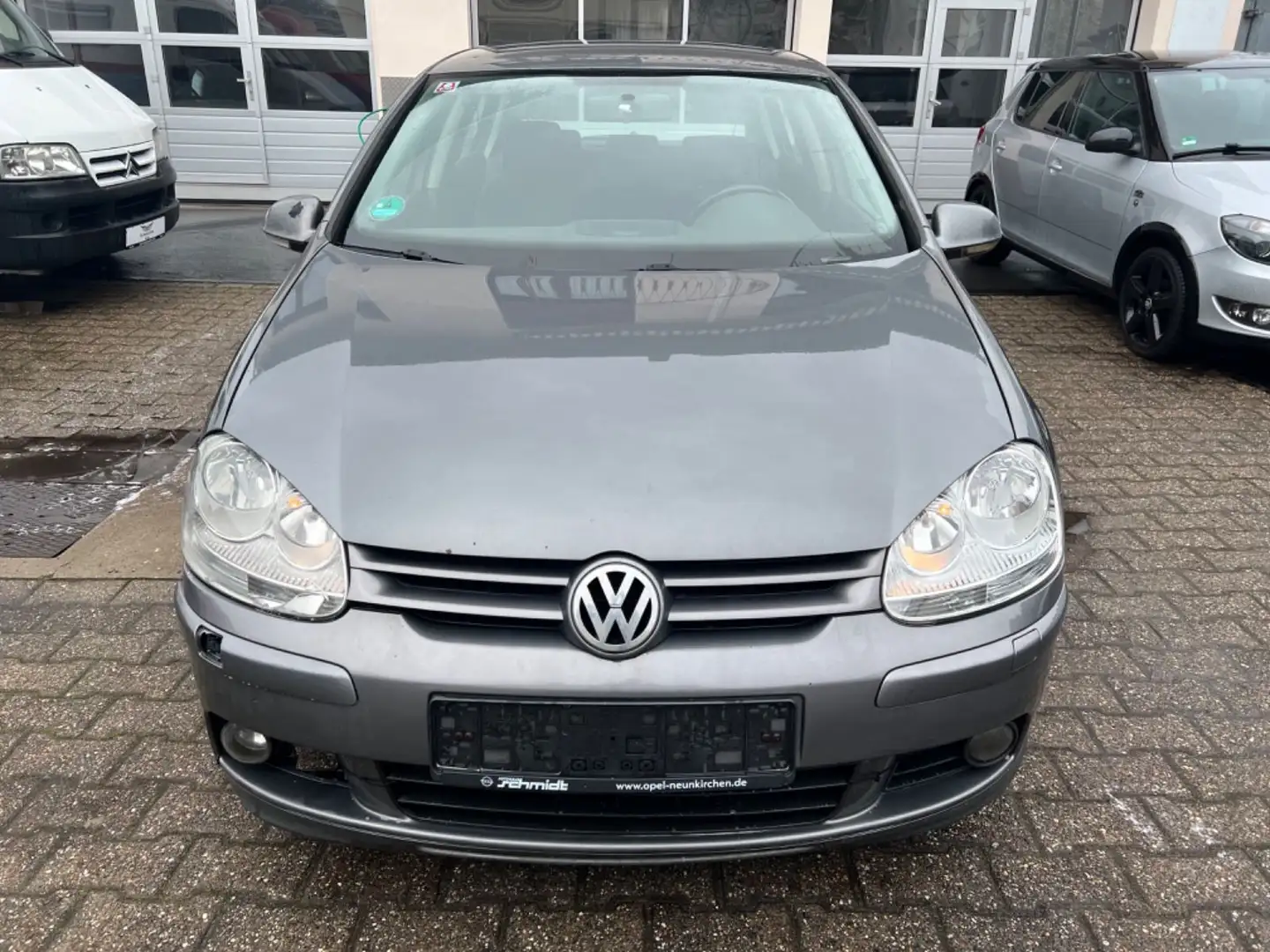 Volkswagen Golf V Lim. Tour 2.0 TDI*PDC*TEMPOMAT*KLIMA*SITZ Gris - 2