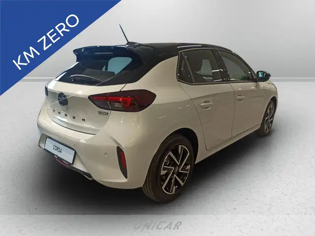 Opel Corsa view 4