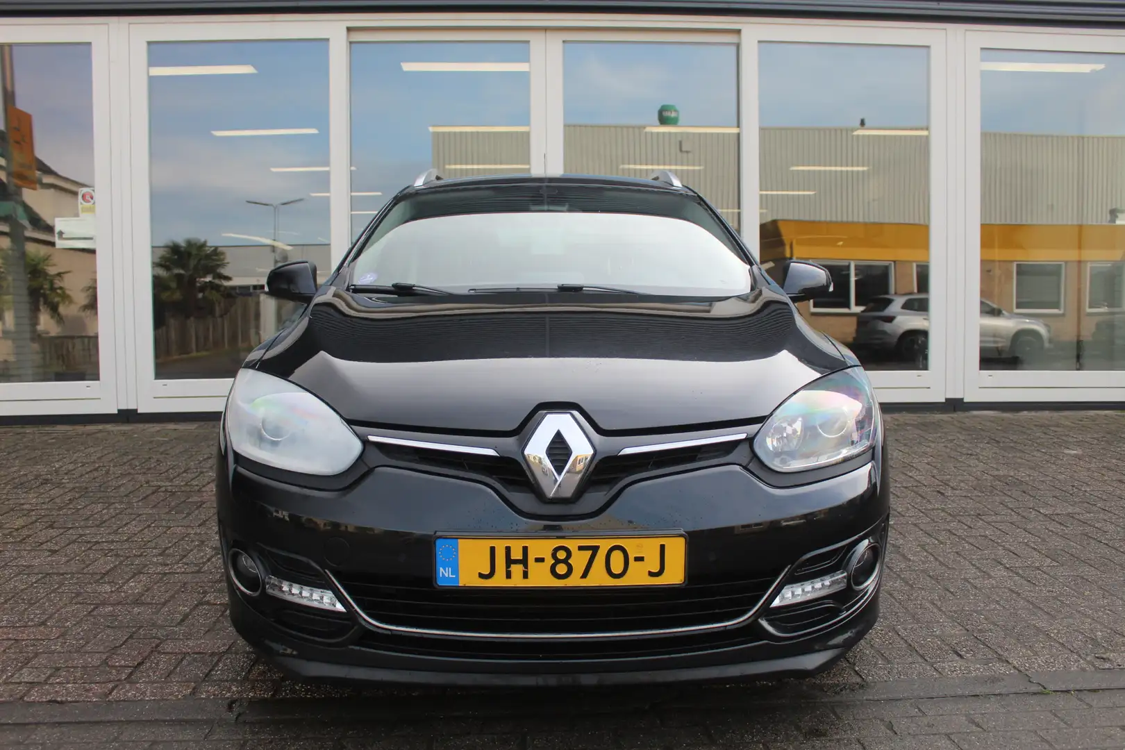 Renault Megane Estate 1.2 TCe Bose, Exportprijs (EU) €6100,-, Cru Zwart - 2