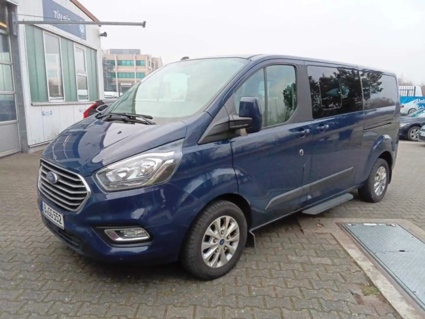 Ford Tourneo Custom 320 L2 Trend 9-Sitzer Tempomat Kék - 1