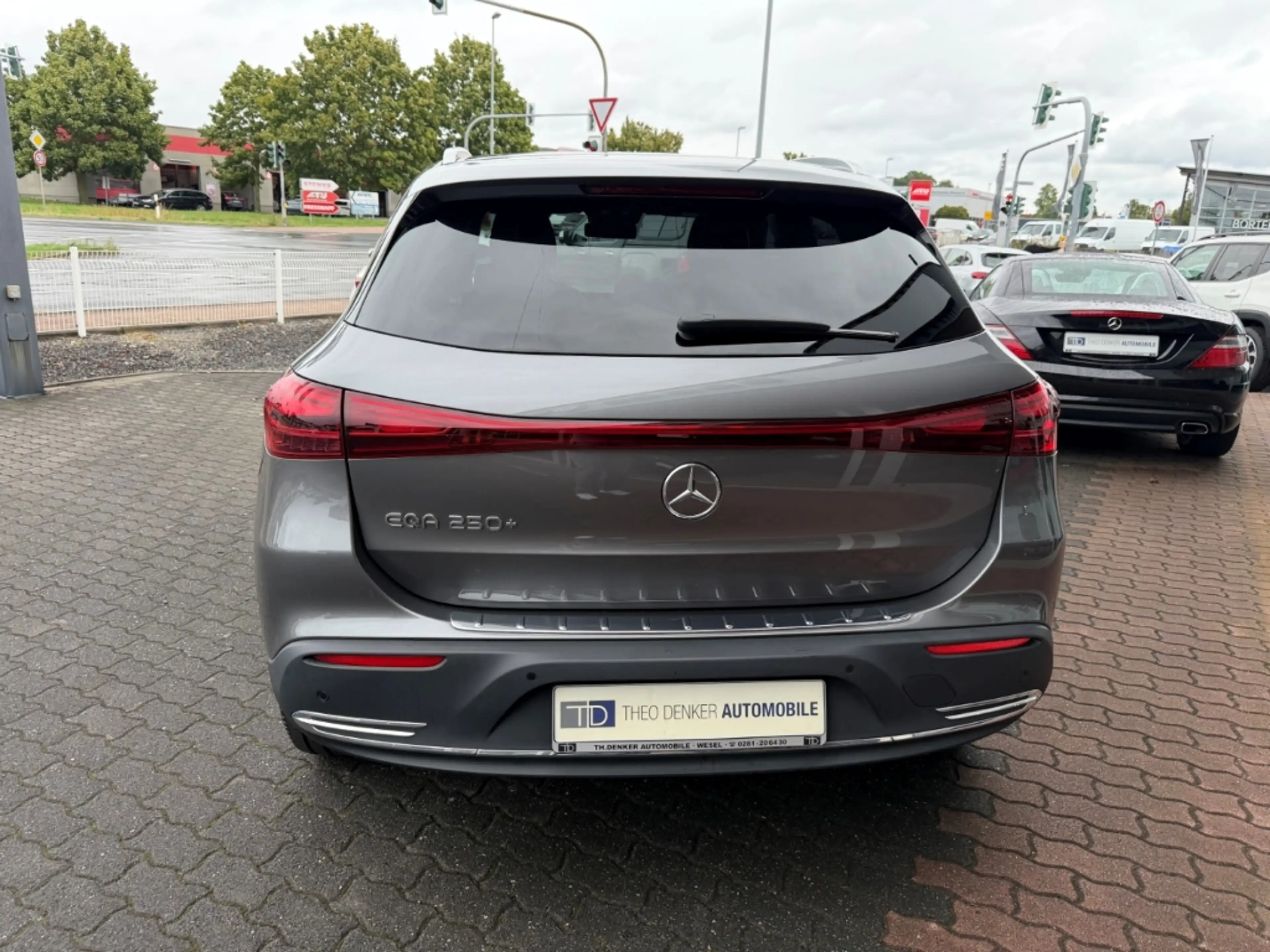 Mercedes-Benz EQA 250+,Progressive, ACC, Kamera, LED, Navi, SHZ — photo 5