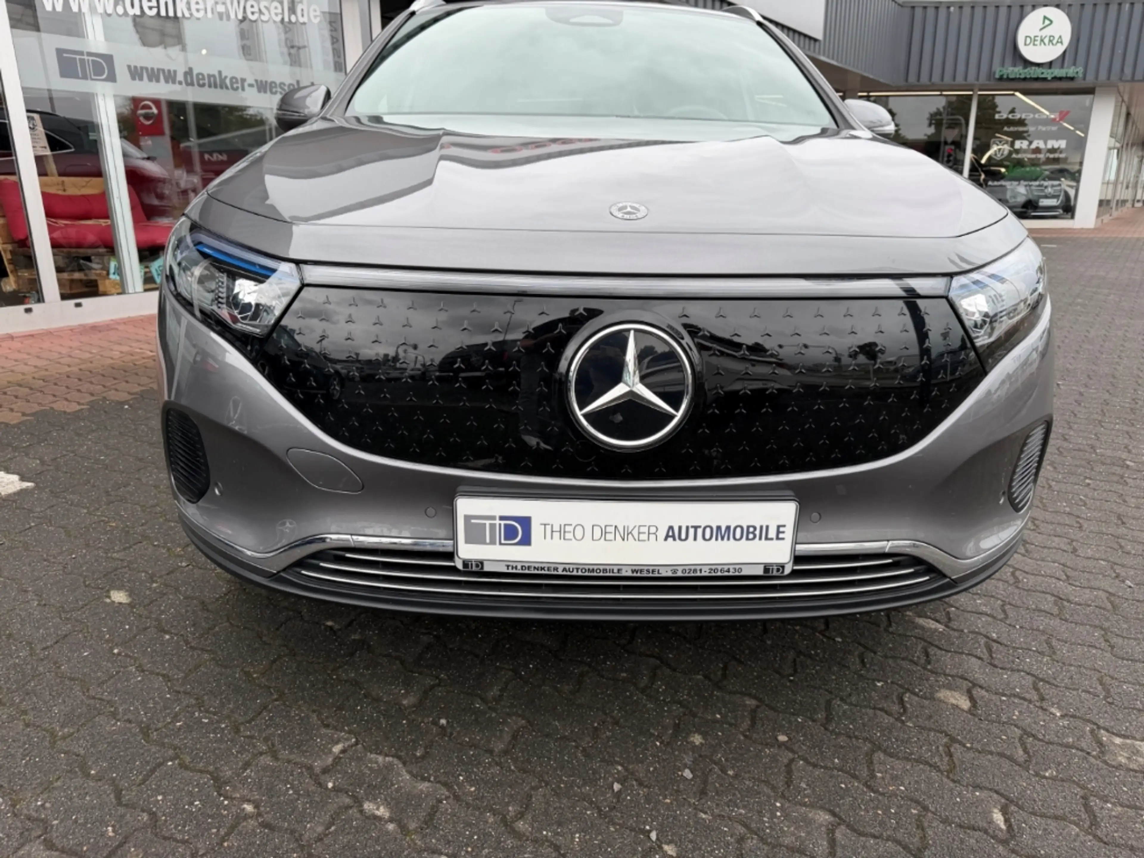 Mercedes-Benz EQA 250+,Progressive, ACC, Kamera, LED, Navi, SHZ — photo 9