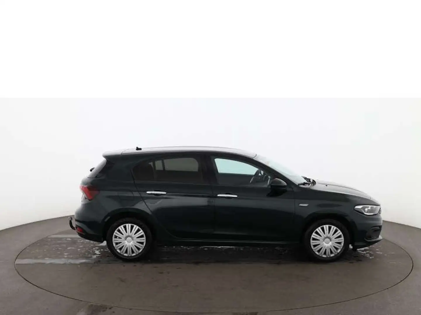 Fiat Tipo Hatchback 1.6 Multijet AHK TEMP KLIMA PDC Grün - 2
