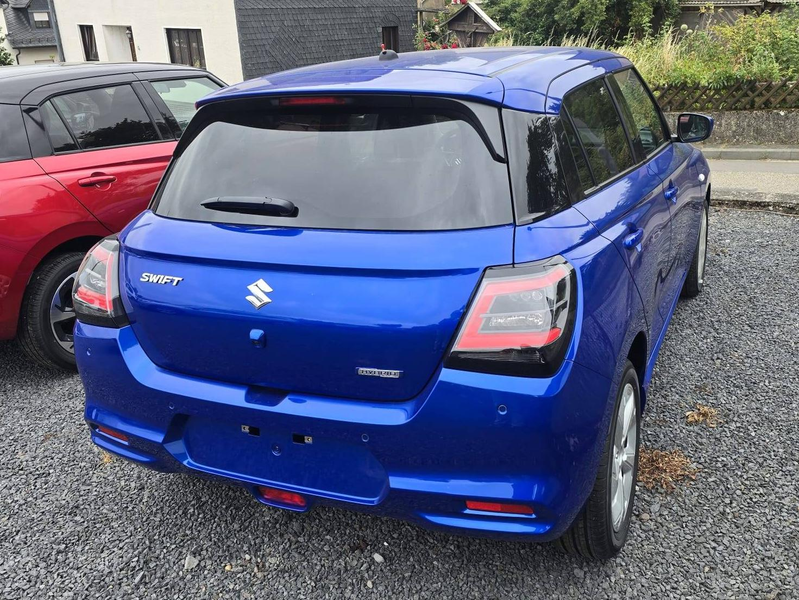 Suzuki Swift Swift 1.2 Dualjet Hybrid CVT Comfort — photo 4