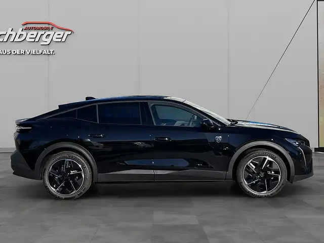 Peugeot 408 Elektro 210 58kWh GT Ansicht 4