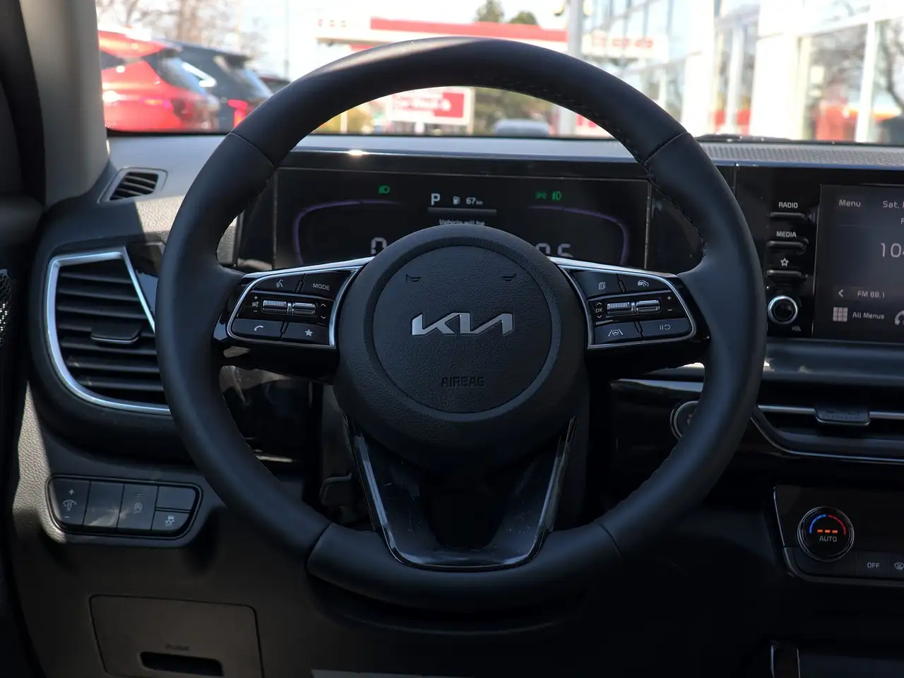 Kia Seltos снимка Kia Seltos