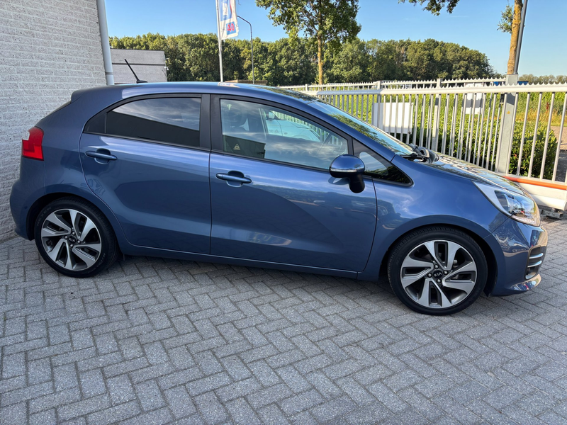 Kia Rio 1.2 CVVT ExecutiveLine trek.afnb/pdc/a.uitr.cam./n — photo 3