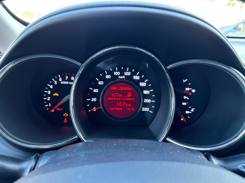 Kia Rio 1.2 CVVT ExecutiveLine trek.afnb/pdc/a.uitr.cam./n — photo 9