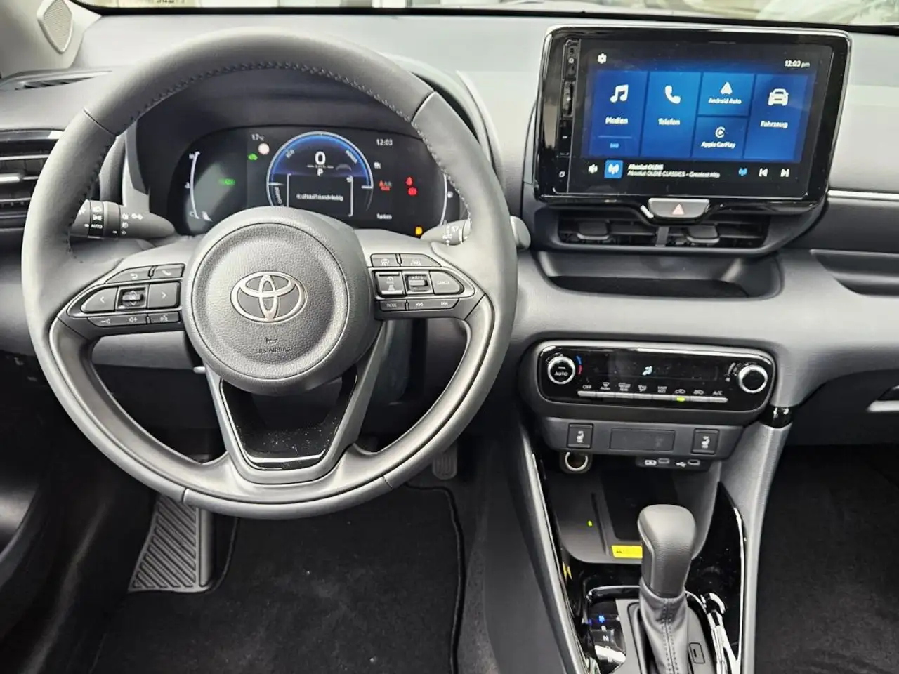 Toyota Yaris Hybrid 116 1.5 VVT-i Teamplayer*Comfort Paket* 9