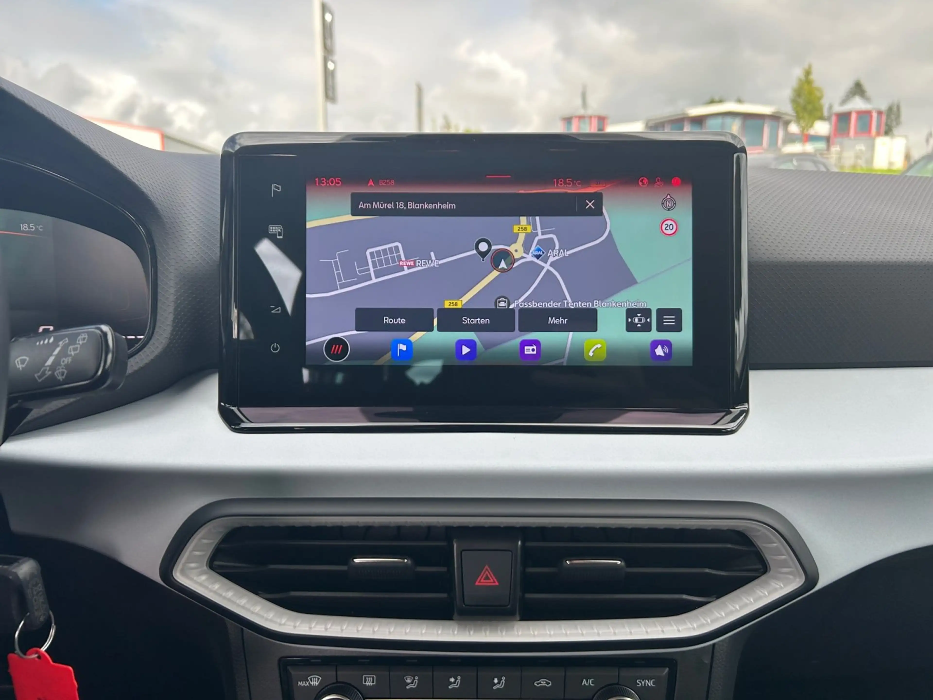 SEAT Arona Style Edition 1.0TSI — photo 11