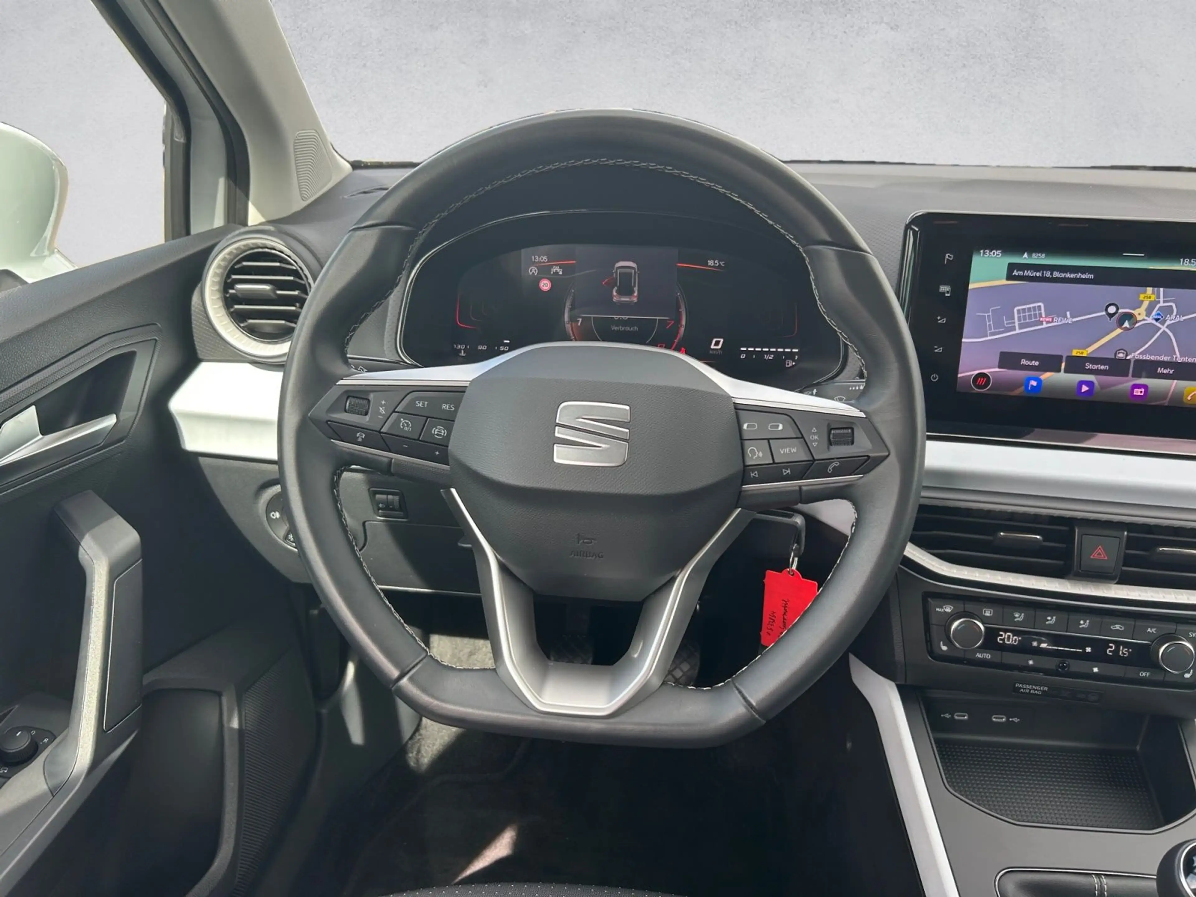 SEAT Arona Style Edition 1.0TSI — photo 12