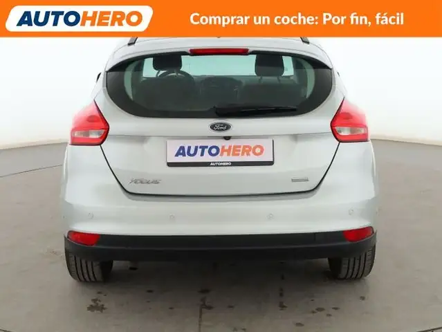 Ford Focus view 5