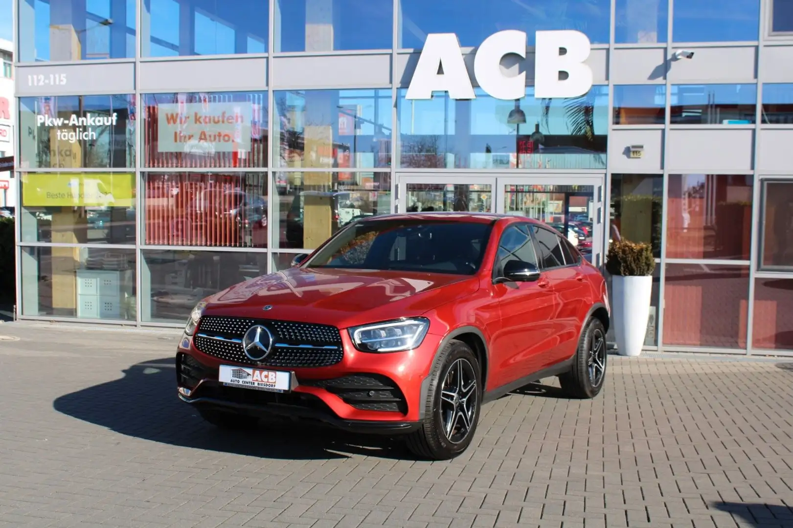 Mercedes-Benz GLC 300 d 4M Coupe AMG Line Night Wide LED 360° Roşu - 1
