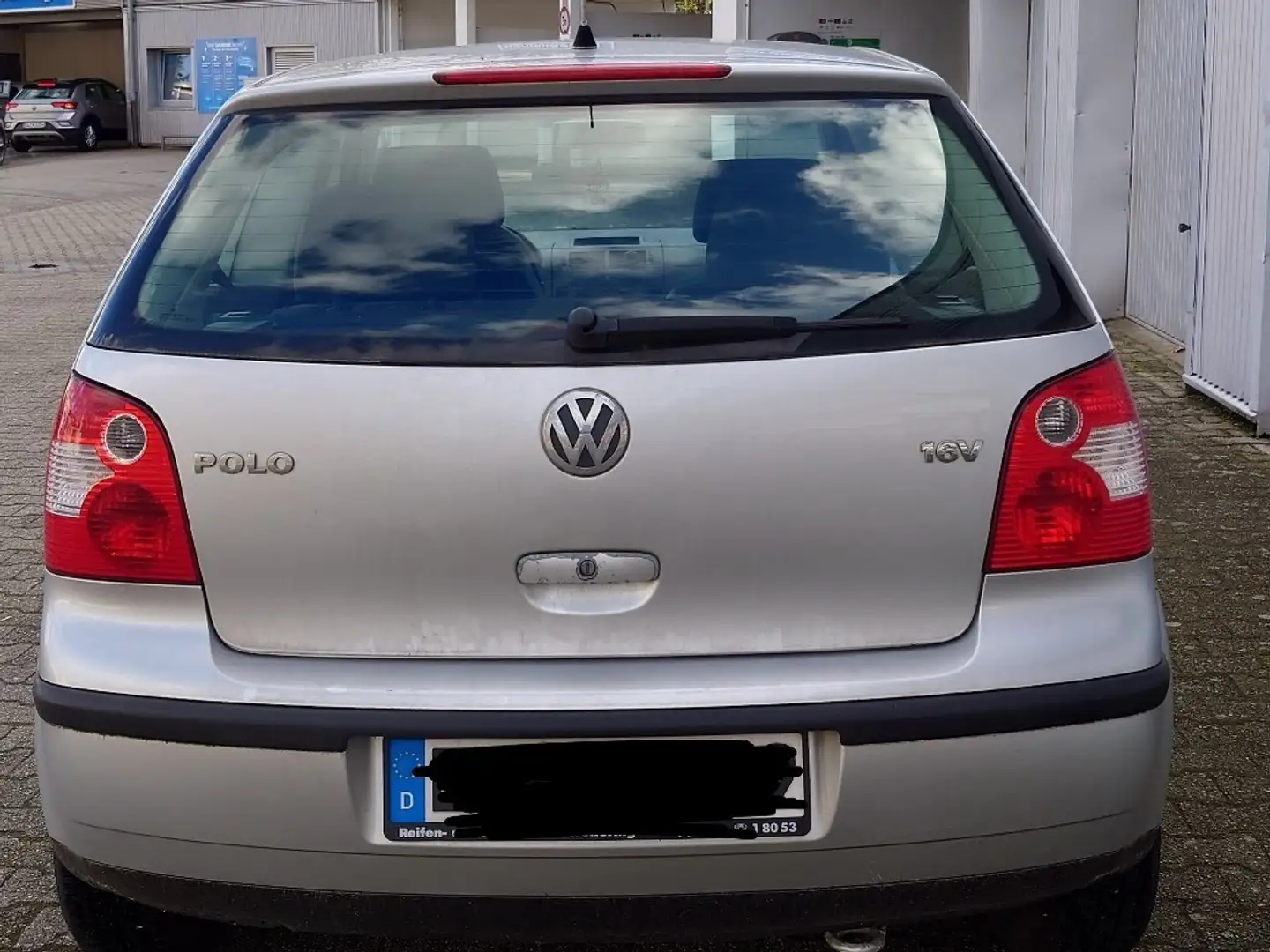 Volkswagen Polo 1.2 Trendline Silber - 2