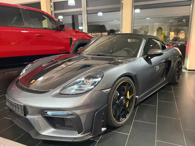 Porsche 718 Boxster Spyder RS