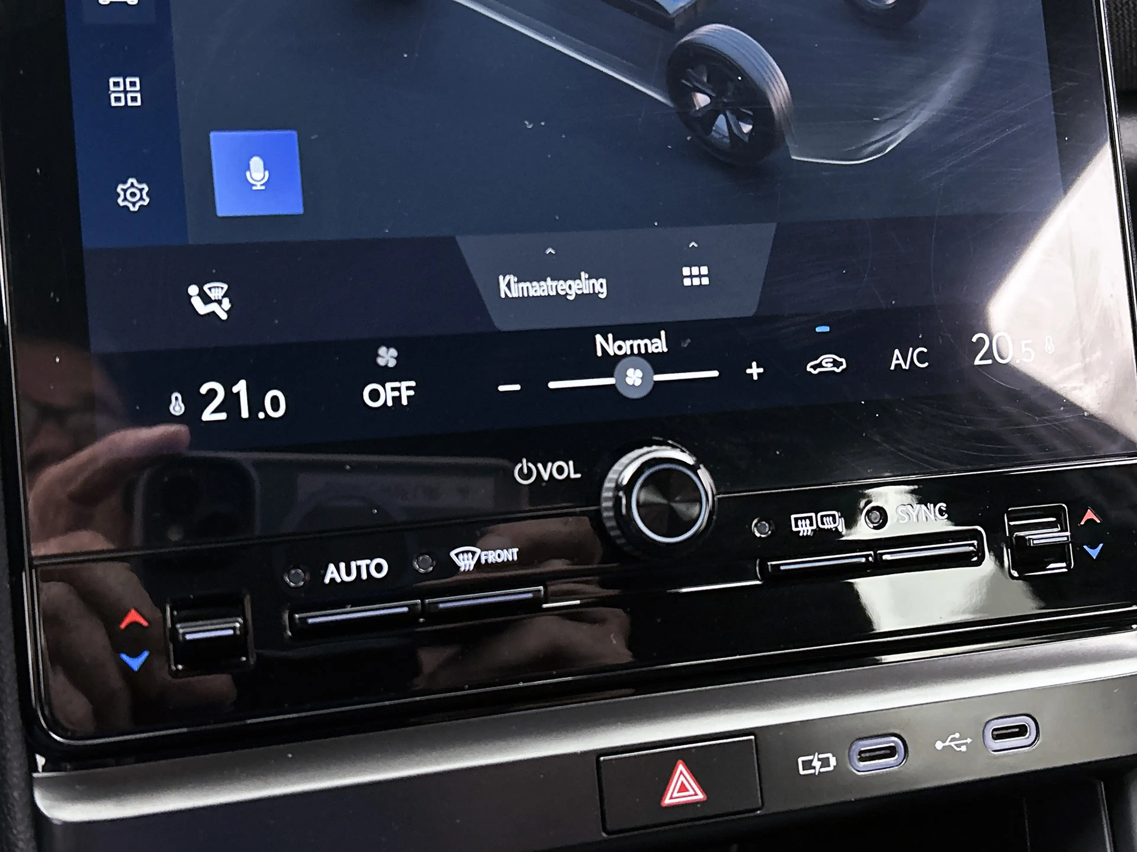 Lexus LBX 2WD | Apple Carplay/Android Auto | Achteruitrijcam — photo 10