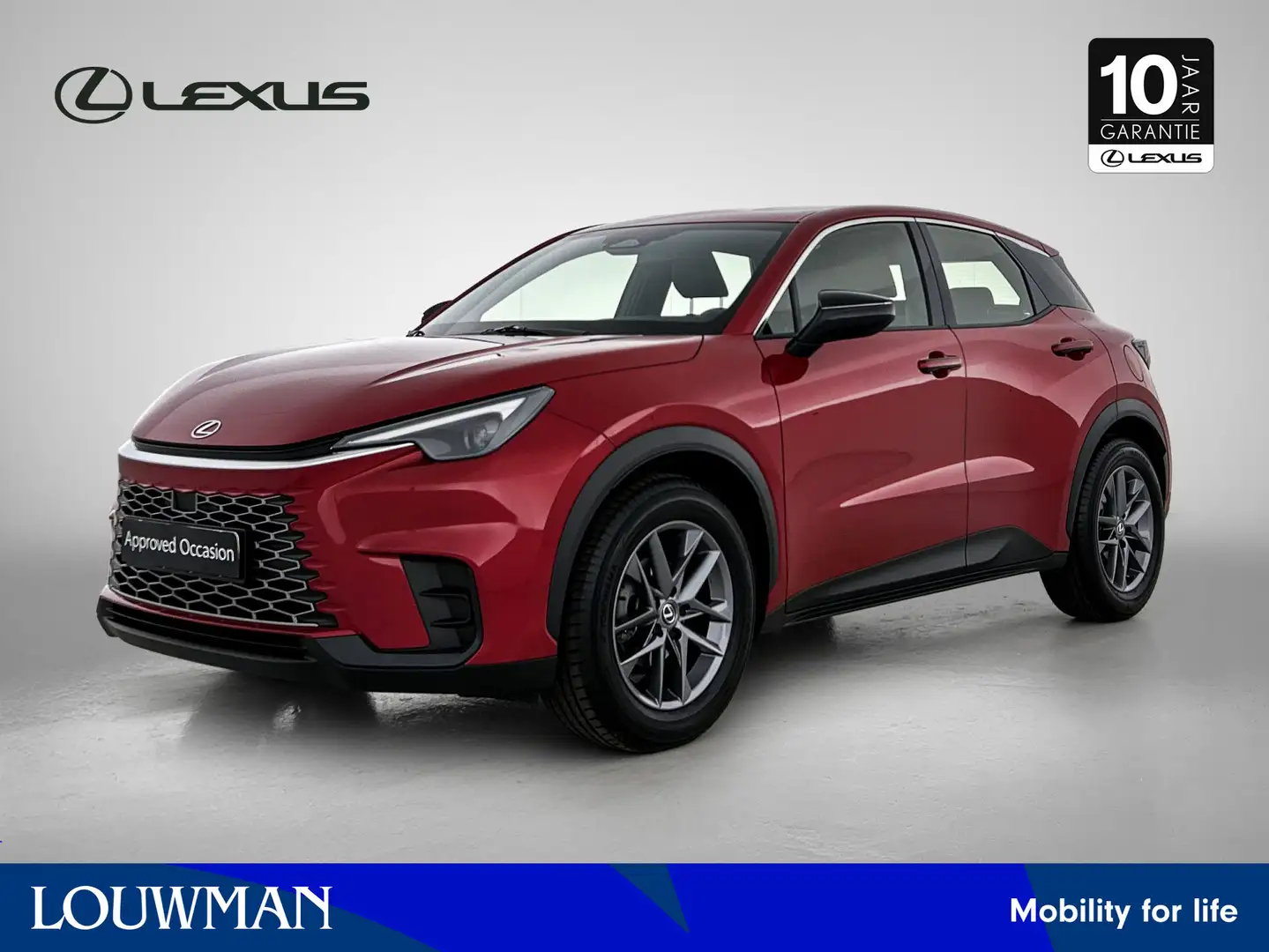 lexus lbx