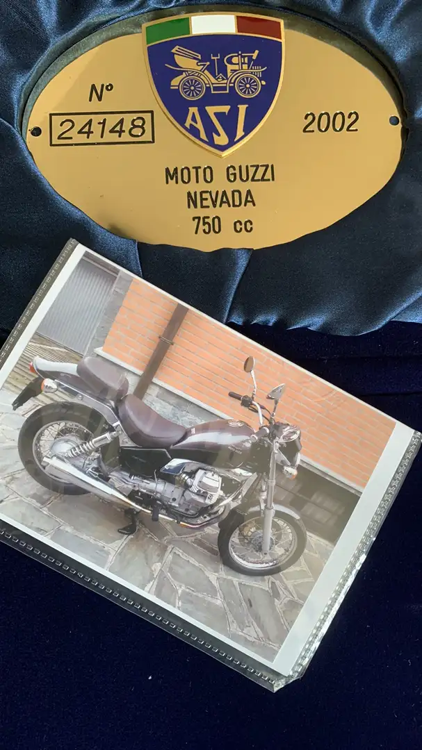 Moto Guzzi Nevada 750 - 1