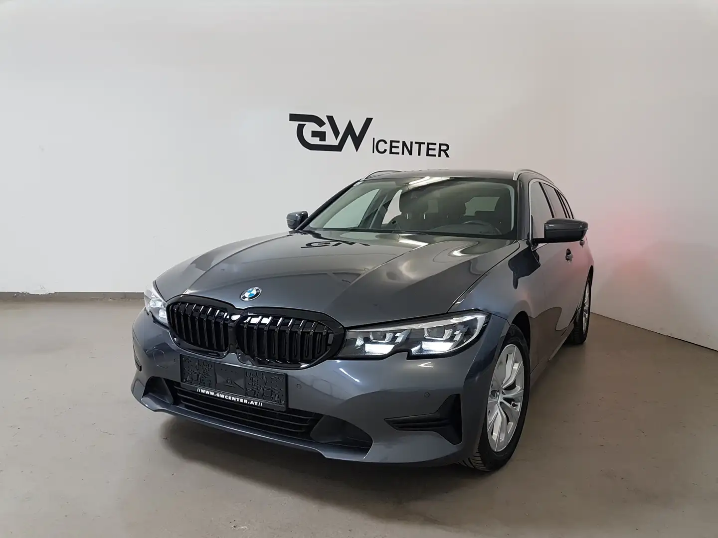 BMW 320 d xDrive Sportsitze M Lenkrad Grau - 1