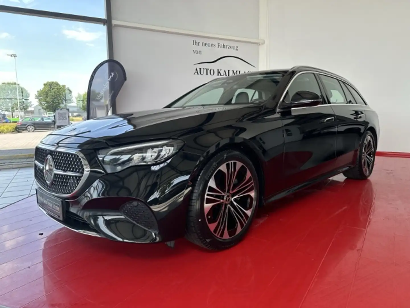 Mercedes-Benz E 220 E 220 d T Avantgarde PANORAMA+AHK+DISTRONIC Navi Schwarz - 2