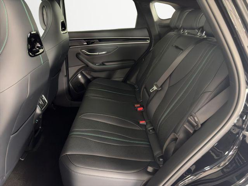 BYD Seal U DM-i Boost /360°/HUD/SHZ/PANO-DA/19Z/ 160 kW (2... — photo 10