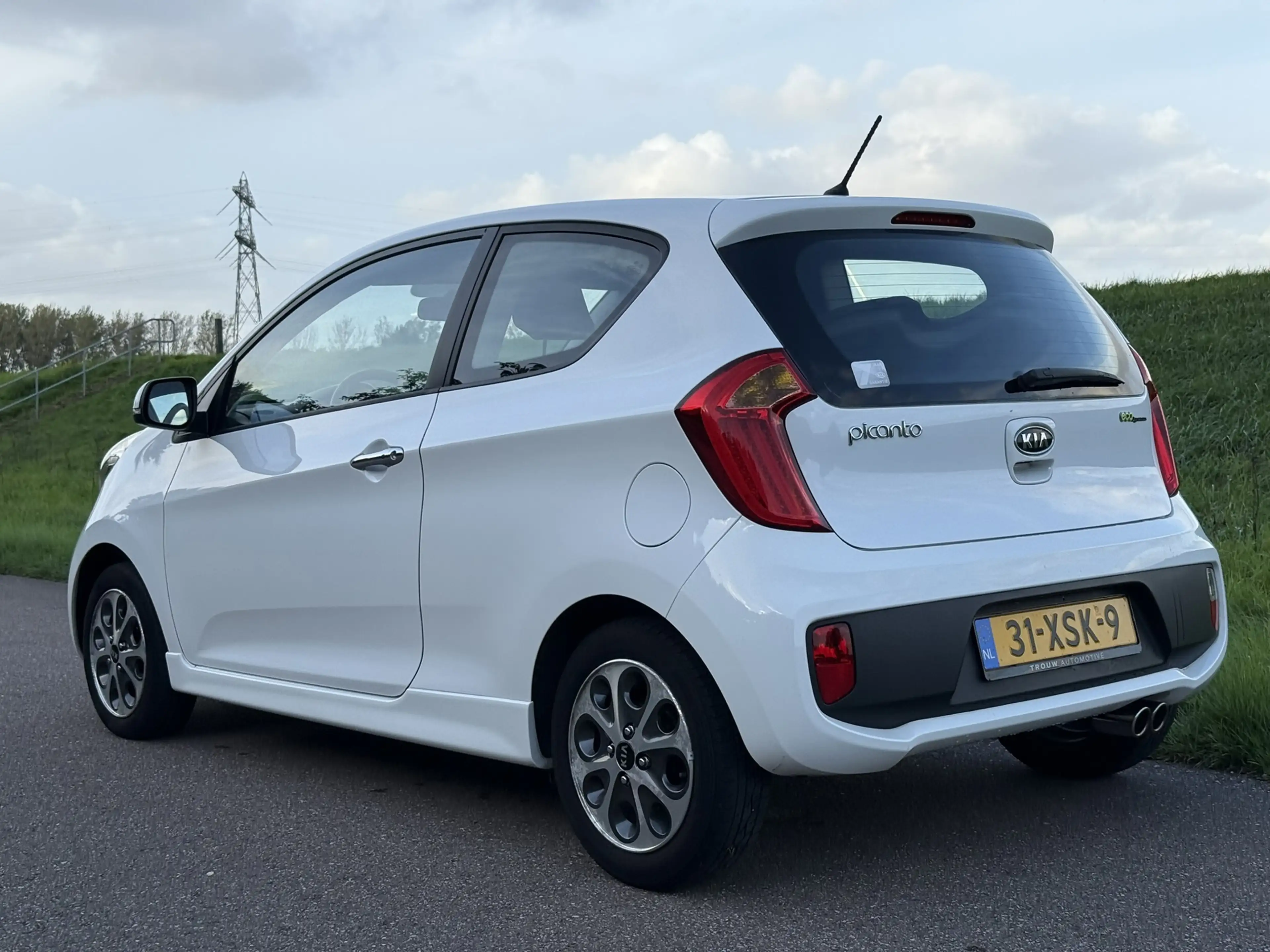 Kia Picanto 1.2 CVVT ISG Super Pack | Keyless | Cruise | Clima — photo 2