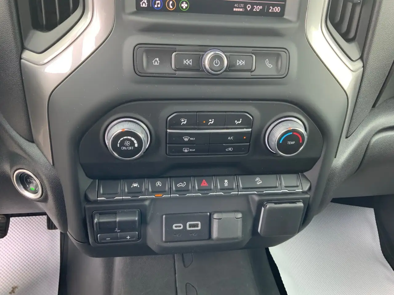 Chevrolet Silverado 1500 снимка Chevrolet Silverado 1500
