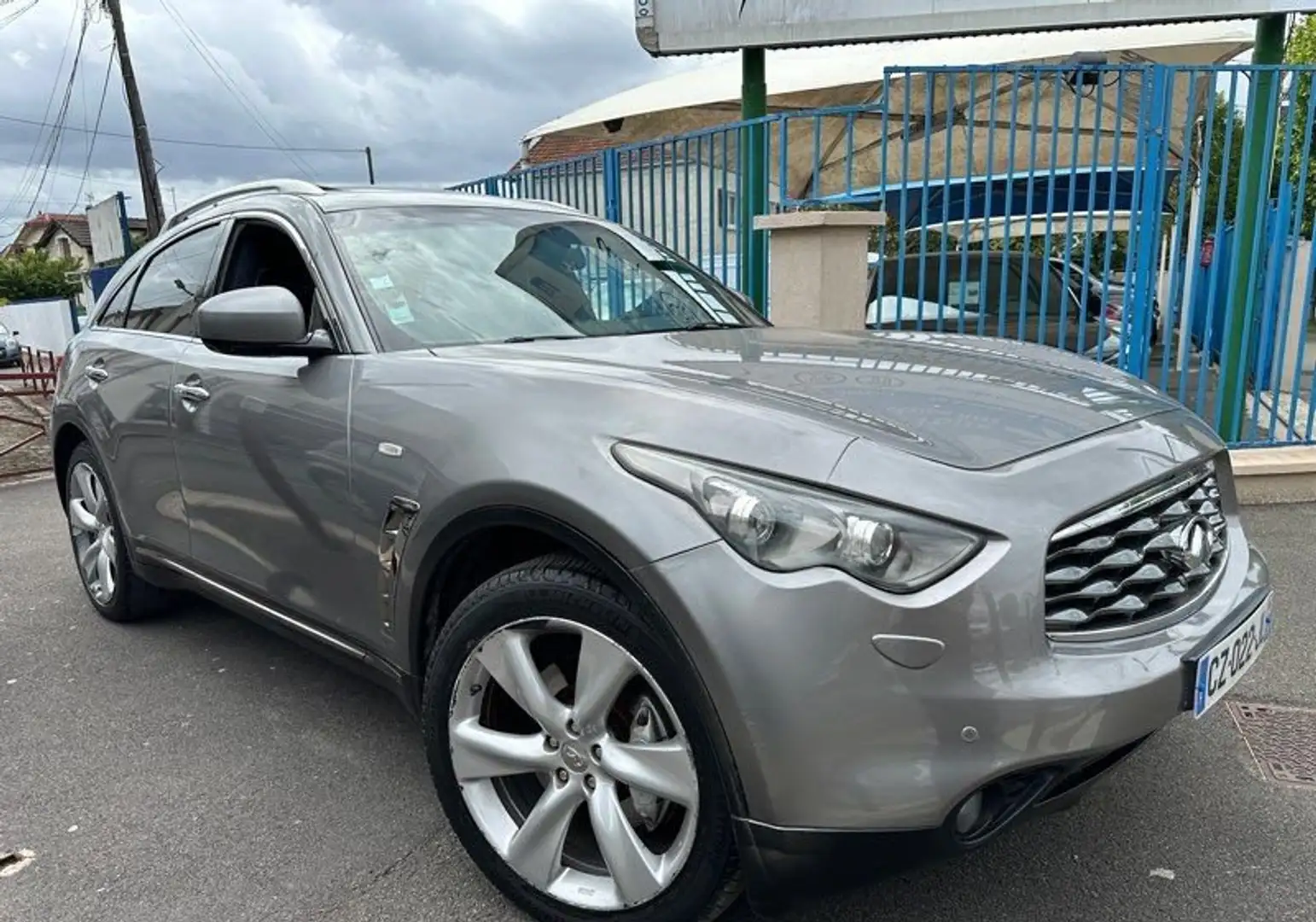 Infiniti FX FX70 3l D V6 238ch BVA Grau - 1
