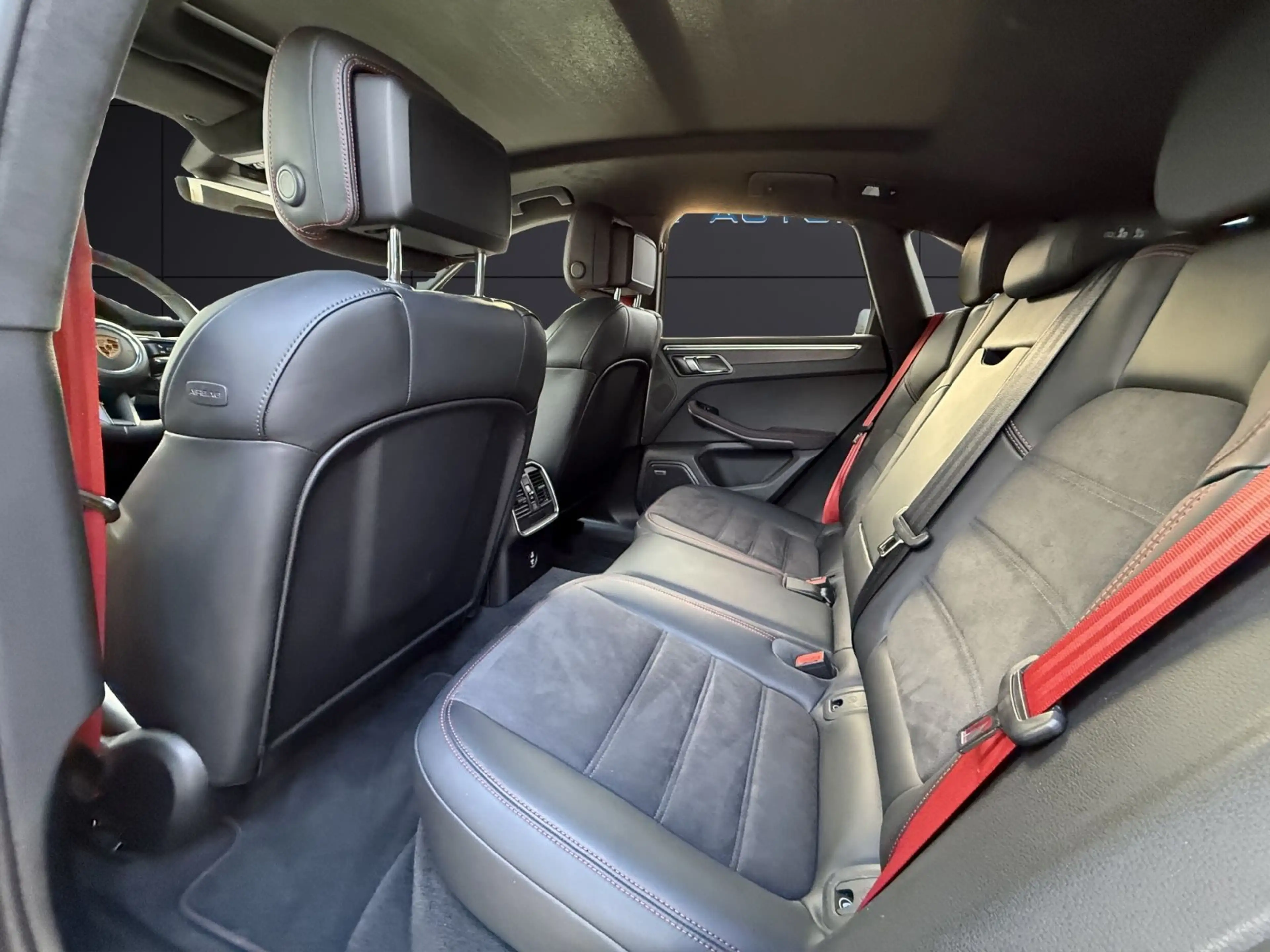 Porsche Macan GTS *1.Hd*dt.At*ACC*RFK*Sportaga*Pano*LED* — photo 13