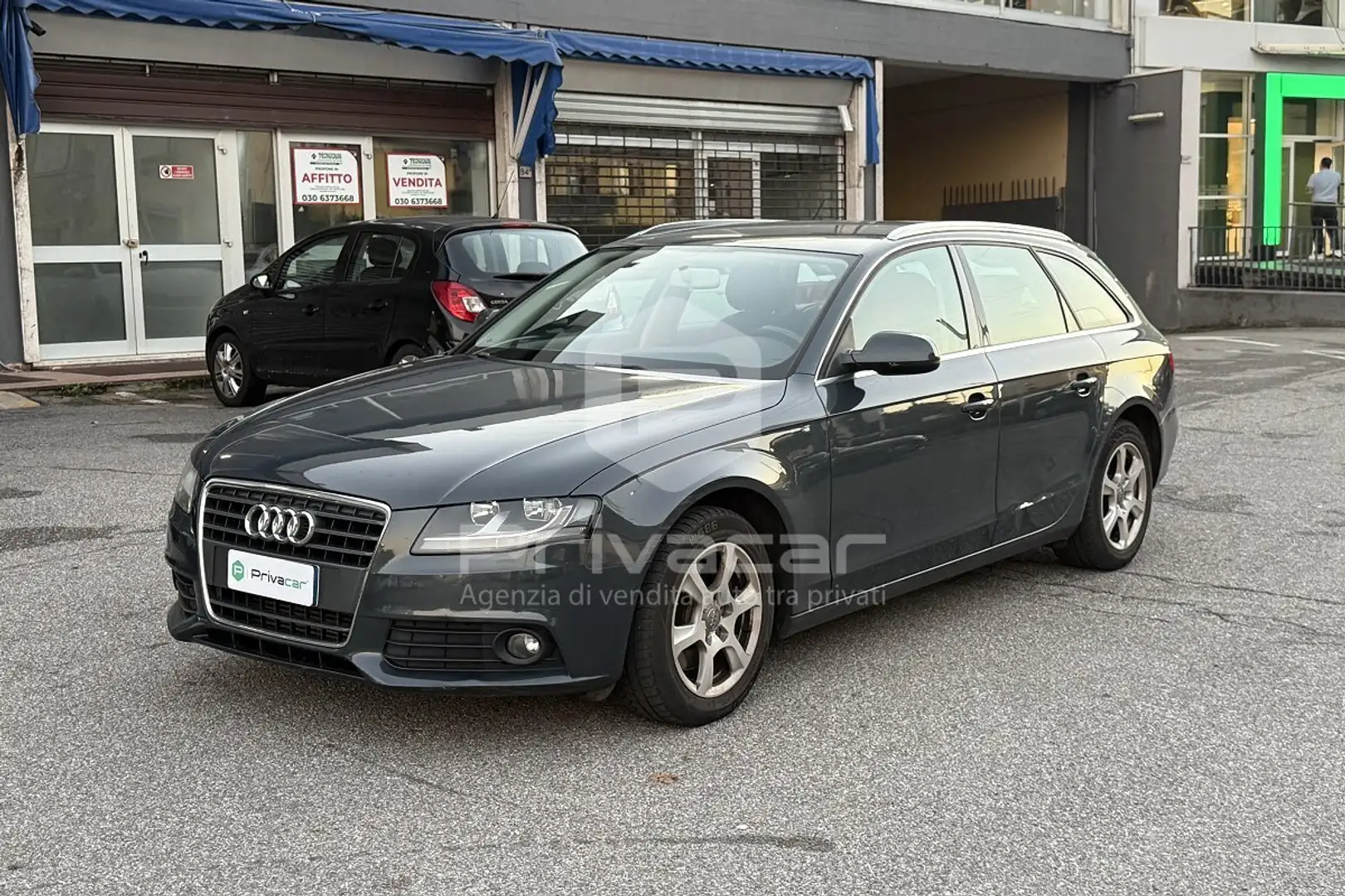 Audi A4 A4 Avant 1.8 TFSI 160CV Advanced Silber - 1