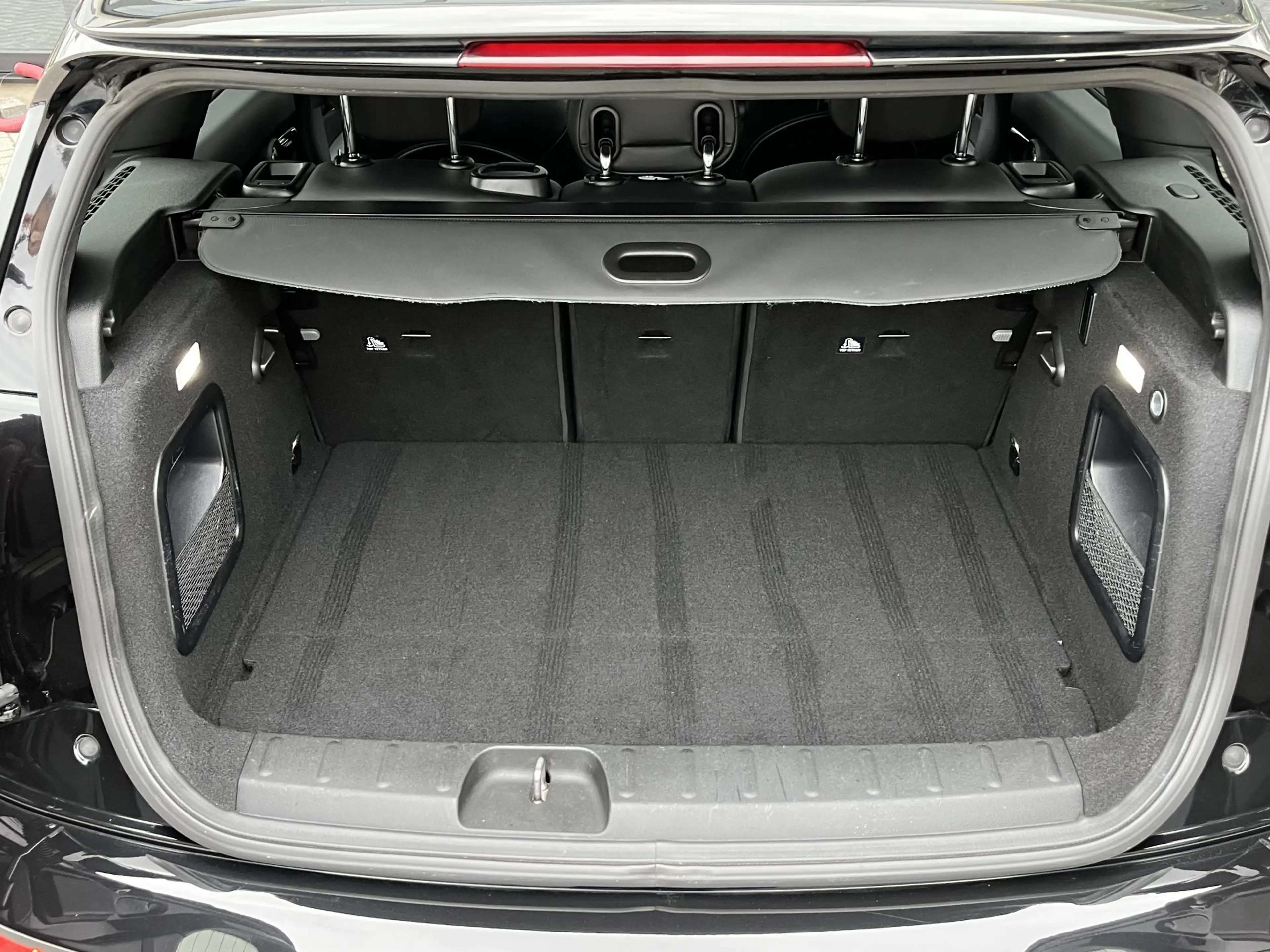 MINI John Cooper Works Clubman 2.0 ALL4 Chili — photo 9
