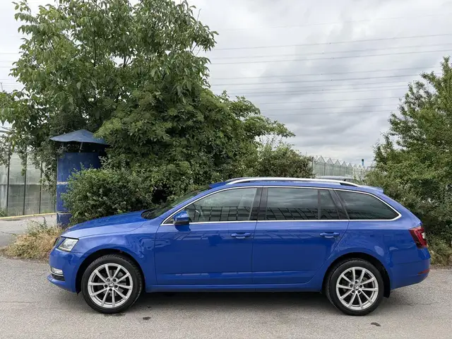 Skoda Octavia view 5