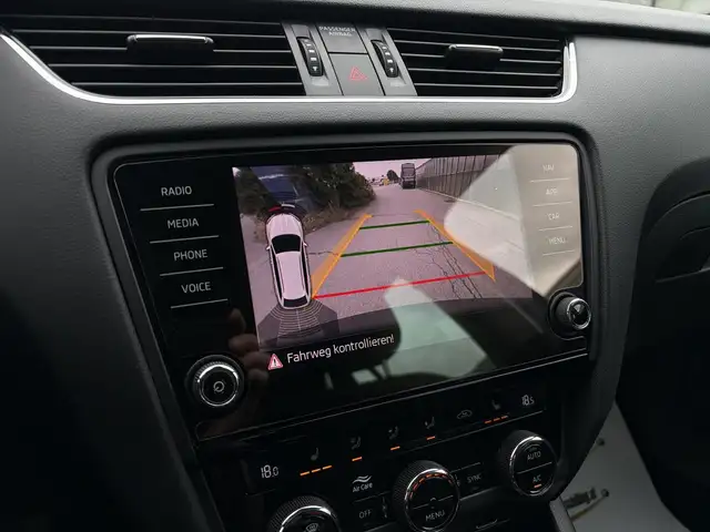 Skoda Octavia view 11