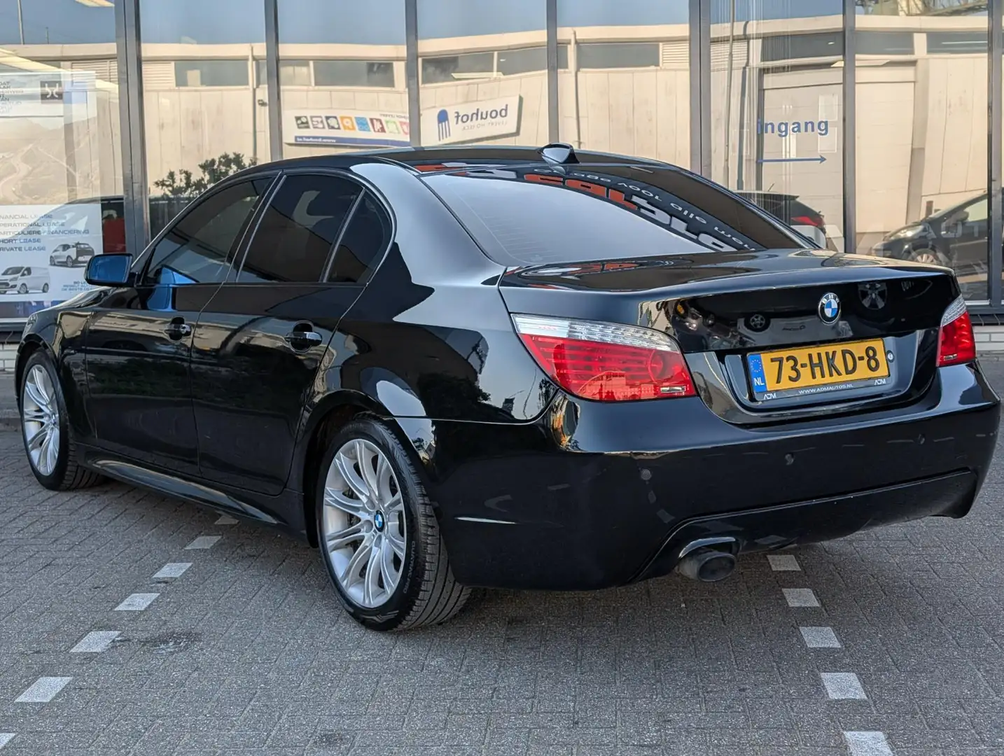 BMW 520 5-serie 520i M-Pakket Fekete - 2