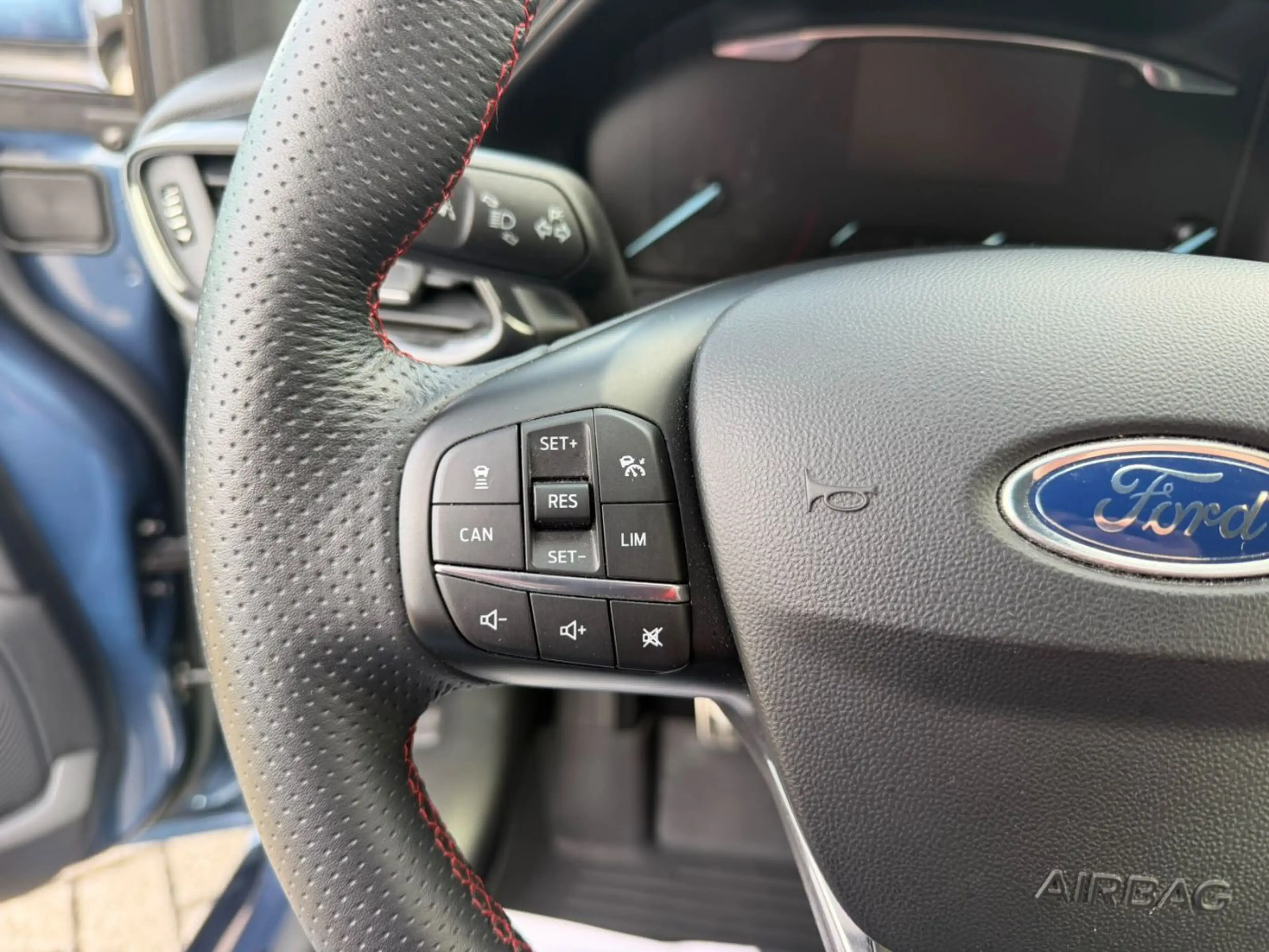 Ford Fiesta 1.0 EcoBoost ST-Line X ACC Navi PDC SHZ — photo 13