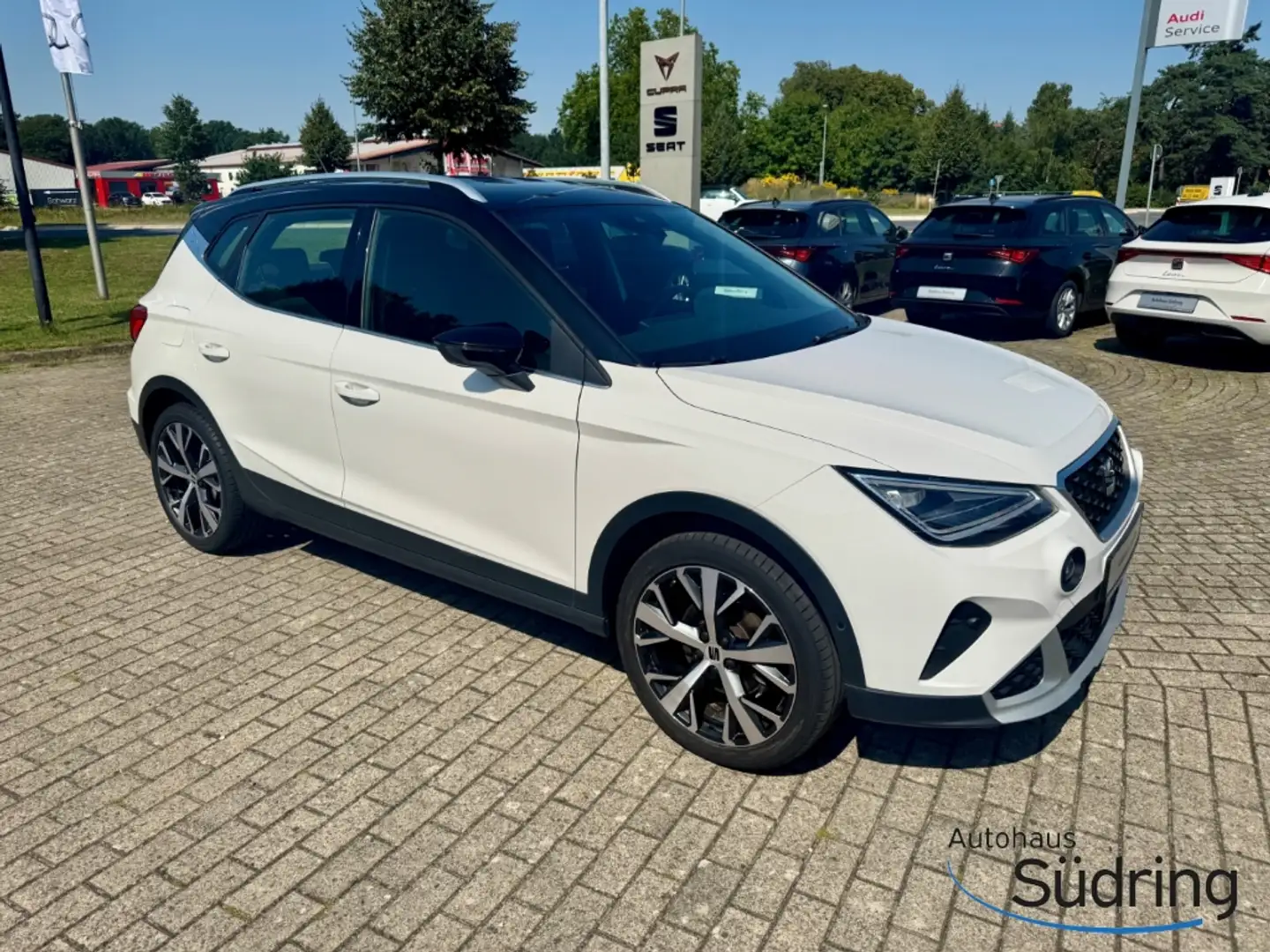 SEAT Arona 1,0 TSI Xperience Navi LED Rückfahrk. Weiß - 2